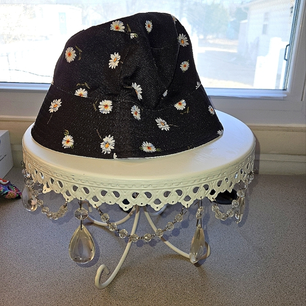 Alice + Olivia Black Bucket Hat with Daisy Print